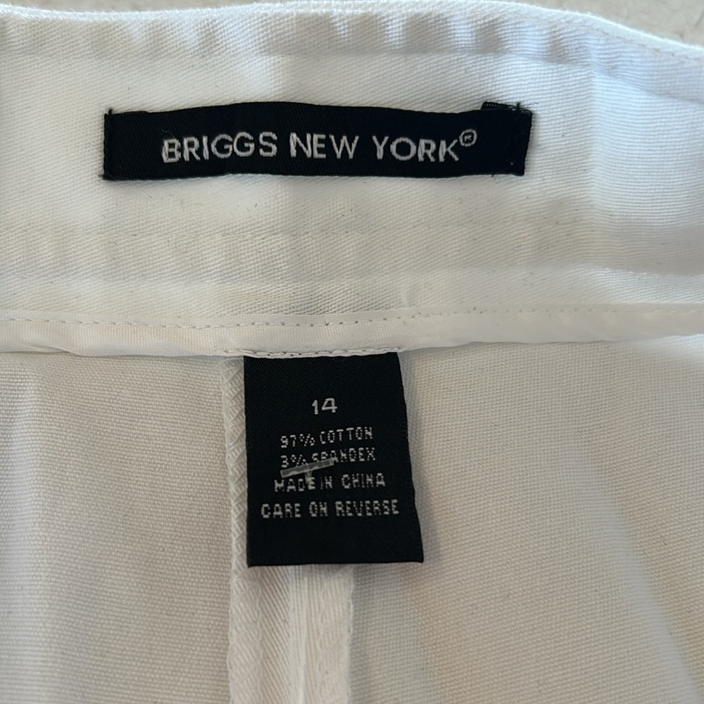 Briggs New York NWT Classic White Cropped Pants with Stretch Size 14 Tres Chic - Picture 7 of 11